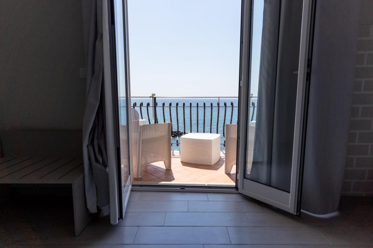 Teddu B&B Giardini Naxos Exterior foto